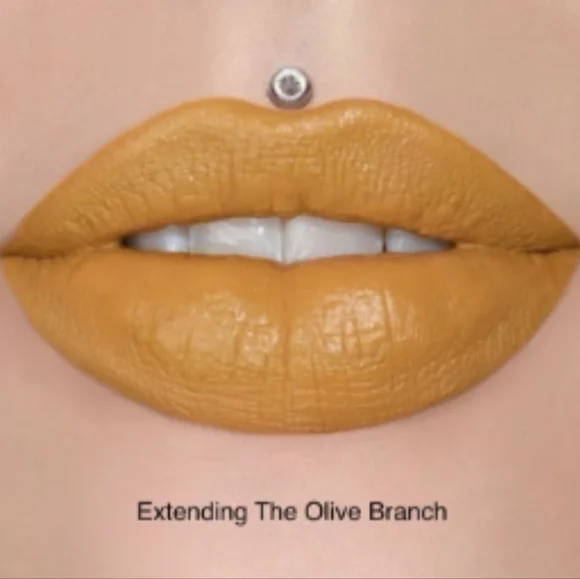 Jeffree Star Extending The Olive Branch Velvet Trap - Picture 8 of 14